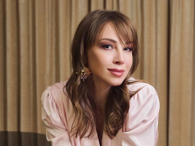Полина Диброва уходит от известного мужа к предпринимателю с шестью детьми | Источник: POLINA DIBROVA / T.me